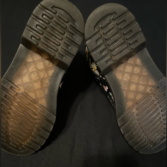 1460 PASCAL
FLORAL MASH
UP LEATHER
LACE UP BOOTS - Picture 3 of 7